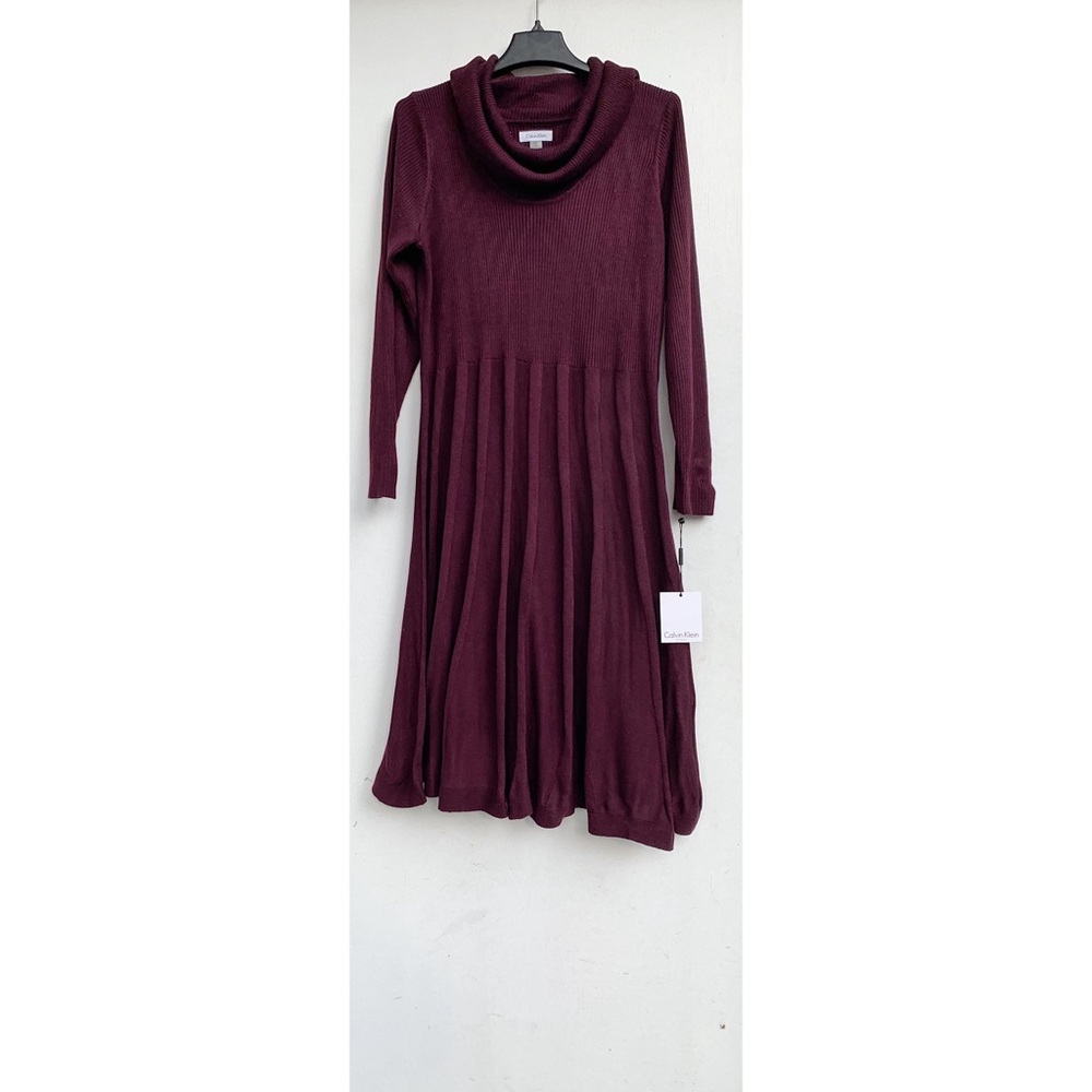Calvin Klein sweeter dress - Picture 2 of 8